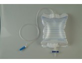 Urine bag with T-valve